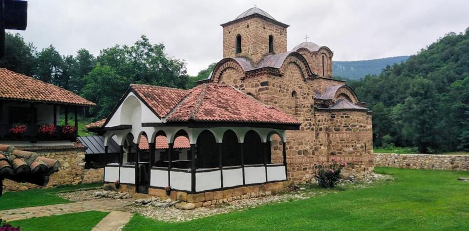 Odmaraliste Vlasko Zdrelo ปิโรต์ ภายนอก รูปภาพ
