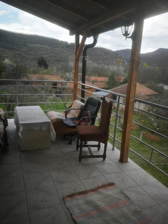 Odmaraliste Vlasko Zdrelo ปิโรต์ ภายนอก รูปภาพ
